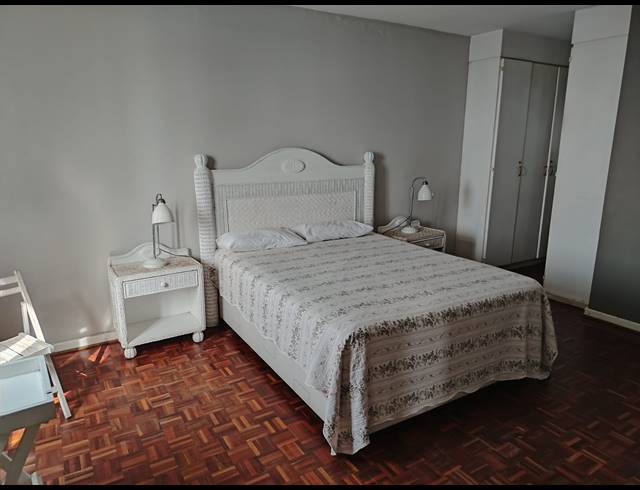 2.5 BEDROOM FLAT FOR SALE IN SOUTH BEACH
